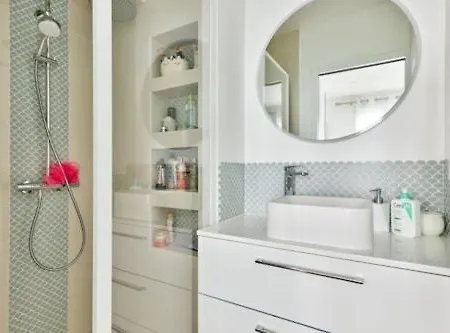 Appartamento Paris9 *
