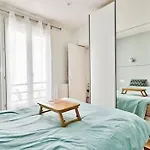 Paris9